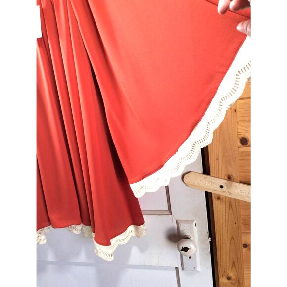 Couture 2Tee Peasant or BOHO Top with Lace Trim. Small and Flowy NWT - Picture 6 of 10